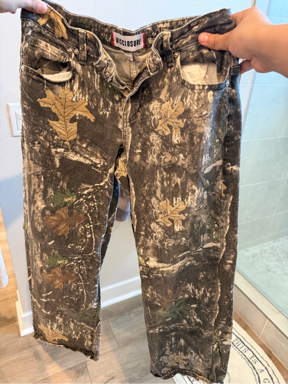 Women’s Brown Camo Leaf Print Pants